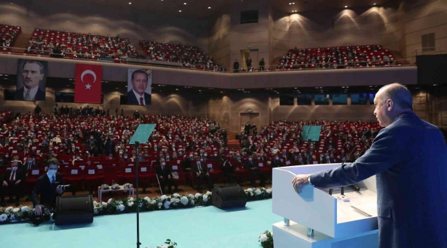 Cumhurbaşkanı Erdoğan:"84 Milyon olarak hepimiz büyük bir aileyiz"