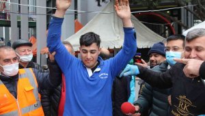 En hızlı hamburger yeme yarışması