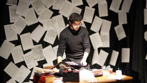 Erzurum'da 'kadın' isimli tiyatro oyunu beğeni topladı