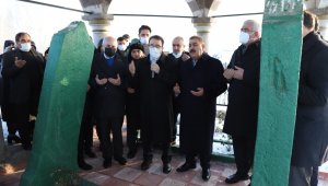 Palandöken Belediyesi'nden Yunus Emre'ye anlamlı etkinlik