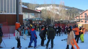 Palandöken yılbaşı öncesi tıklım tıklım