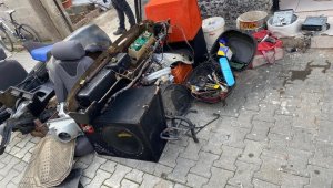 Baş şu pişkin hırsıza...