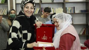 Kur'an-ı Kerim öğrenme aşkı engel tanımıyor