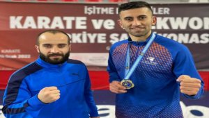 Milli karateci Kardeşler İşitme Engelliler Türkiye Şampiyonası'nda altın madalya kazandı