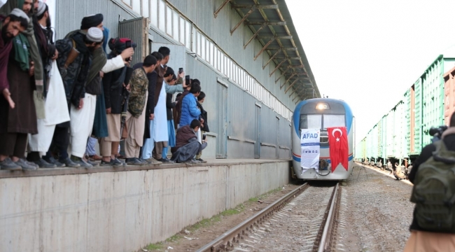 Afganistan'a uğurlanan İyilik Treni 4 bin 168 kilometrelik hedefine ulaştı