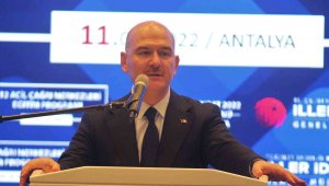 Bakan Soylu: "112 Acil Çağrı Merkezimizde 2021 yılında alınan toplam 104.6 milyon çağrının 71 milyonu, yani yüzde 68'i asılsızdır ve gereksizdir"