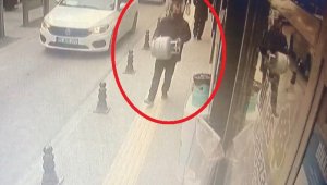 Çaldığı tüpü geri sattı