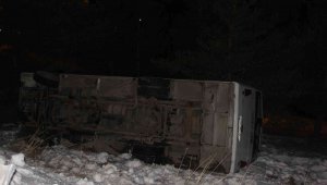 Palandöken'de otobüs şarampole uçtu: 25 yaralı