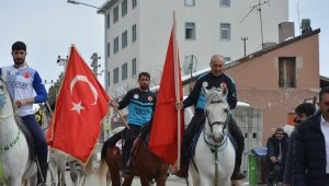 Aşkale'de kar üstünde cirit nefes kesti