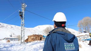 Elektrik tüketimimiz yüzde 10, sanayi kuruluşlarında yüzde 43 arttı