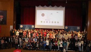 Genç gönüllü çalıştayı düzenlendi