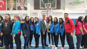 Gümüş kupa Erzurum'a