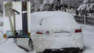 Mart kapıdan baktırır