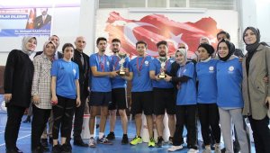 Masa tenisinde şampiyonlar belli oldu