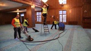 Palandöken'de camiler Ramazan'a hazır