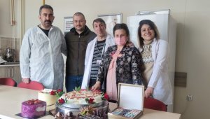 Sağlık çalışanlarına boranili sürpriz