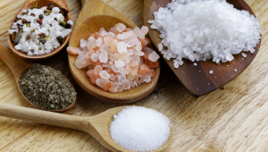 "Türkiye'de tuz tüketimi sağlıklı bir insanın alması gerekenden 3 kat fazla"