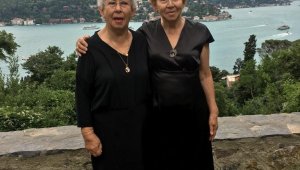 81 yaşındaki ikizlerin kaderi kalp kapağında da birleşti