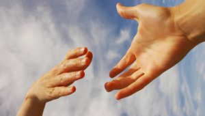 Anne şefkatinde yardım