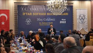 Başkan Uçar, ayakkabı boyacılarını ağırladı