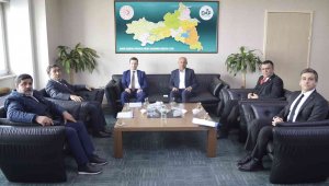 Çiftçi dostu başkana, şeref belgesi