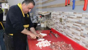 İhtiyaç sahiplerine 'Askıda Et' kampanyası