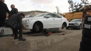 Lastikçilerde yoğunluk oluştu