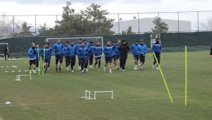 Muzaffer Bilazer: "İlk iki şansımız düşük ancak mücadelemizi bırakmayacağız"