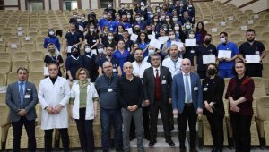 Sağlık çalışanlarına üstün gayret ve fedakarlık teşekkürü