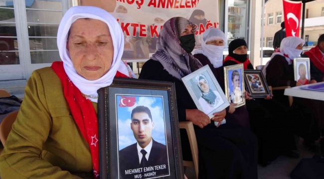 8 yıldır evladının yolunu gözleyen Gülbahar Teker: "HDP'de şeref, namus, iman ve vicdan yok"
