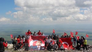 Ağrı'da dağ tırmanışı gerçekleştirildi