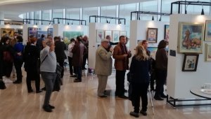 Askerlerin resim sergisine ilgi büyük