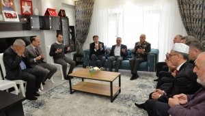 Bayramda şehit aileleri unutulmadı