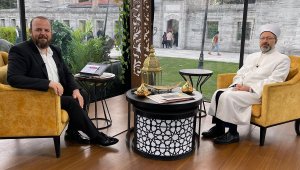 Diyanet İşleri Başkanı Erbaş: "Bu bayram günlerini fırsat bilip görüşmeleri, ziyaretleri sıklaştırmak lazım"