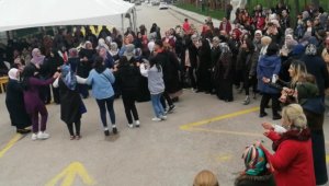 Erzurum'da "Anneler Günü Bahar Şenliği'' programı düzenlendi