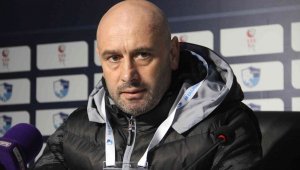 Muzaffer Bilazer: "Bütün hakemler bize köy takımı muamelesi yapıyor"