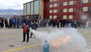 Oltu Beşeri ve Sosyal Bilimler Fakültesinde yangın tatbikatı