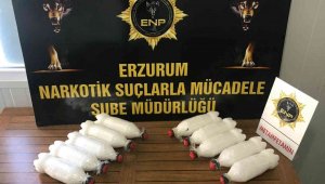 Yakıt deposundan kilolarca uyuşturucu çıktı