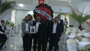 Düğünde damada cenaze töreni düzenlendi...