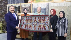 Palandökenli kursiyerler hünerlerini sergiledi