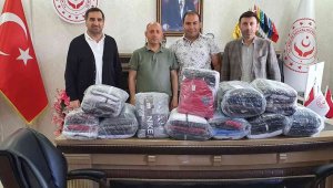 YDV Erzurum'dan gençlere bayram hediyesi: 55 takım eşofman