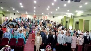 Aile Okulu Projesi ile anne ve babalar okul sıralarına oturuyor