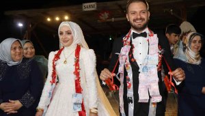 Böyle olur Oltulu cağ kebapçının takısı