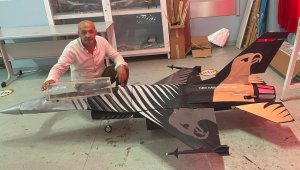 Lise öğrencileri F-16 savaş uçağı için otonom fırlatma koltuğu prototipi üretti