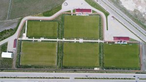 Mehmet Sekmen: "Türkiye'den ve yurtdışından takımlar Erzurum'a geliyor"