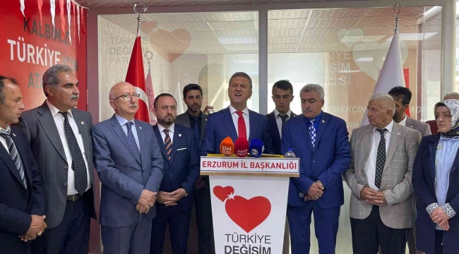 TDP Genel Başkanı Sarıgül, Erzurum'da partililerle bir araya geldi