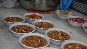 Aşure için gerekli malzemelere ilgi arttı