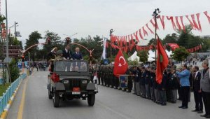 Başkan Sekmen'den Zafer Bayramı mesajı