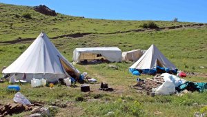 Erzincanlı göçerlerin yayla hayatı