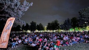 Gençlere yazlık sinema keyfi